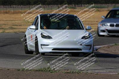 media/Sep-17-2023-Speed Ventures (Sun) [[7e780ba612]]/Purple/Session 1 (Grapevine)/